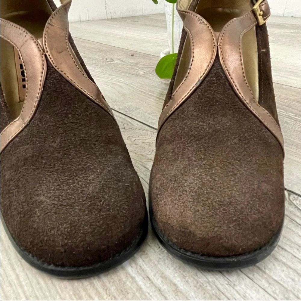 Vintage Suede Leather Heels Women’s‎ 7.5 Brown Mary Jane Style Retro Chic Casual